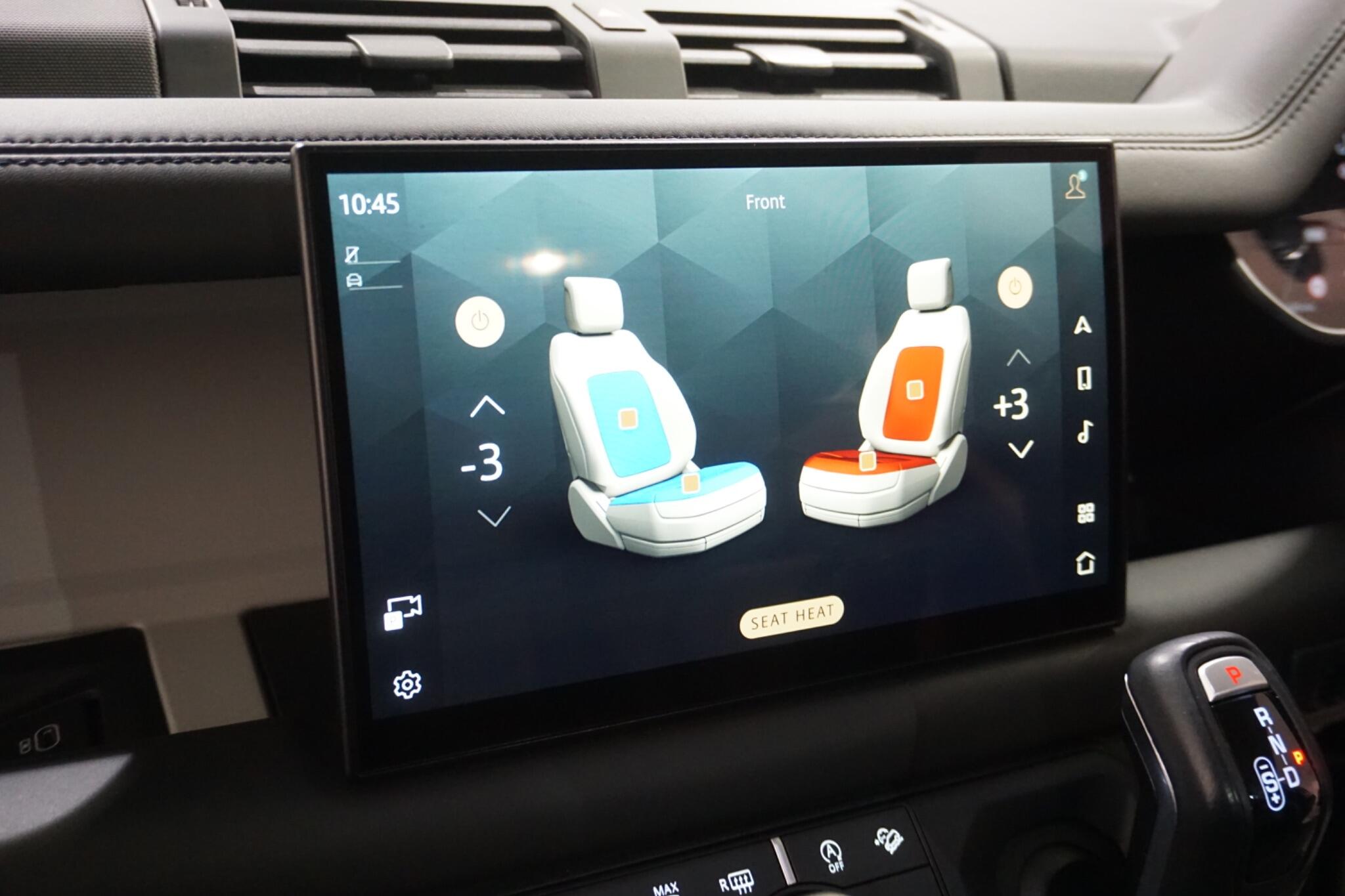 Land Rover Defender 110 3.0 D250 MHEV HSE Hard Top SUV 5dr Diesel Auto 4WD MWB Euro 6 (s/s) (250 ps)